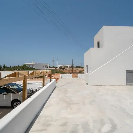 Anastasio * Aliki (Paros)