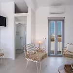 Anastasio * Aliki (Paros)