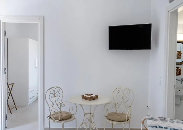 Anastasio * Aliki (Paros)