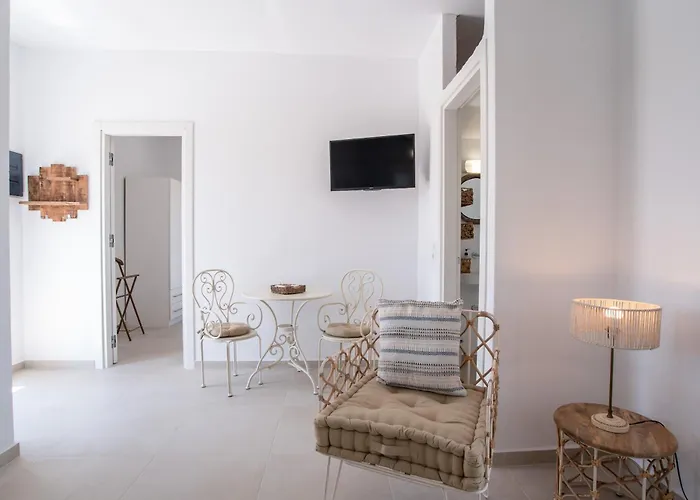 Anastasio * Aliki (Paros)