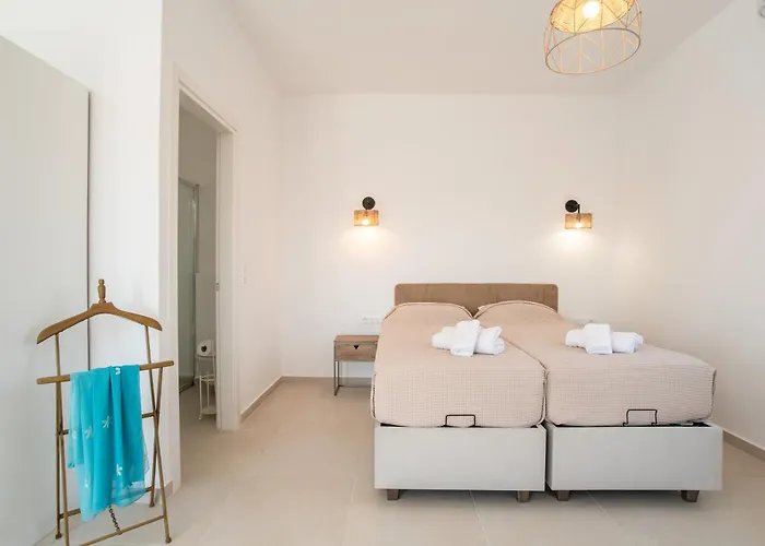 Anastasio * Aliki (Paros)